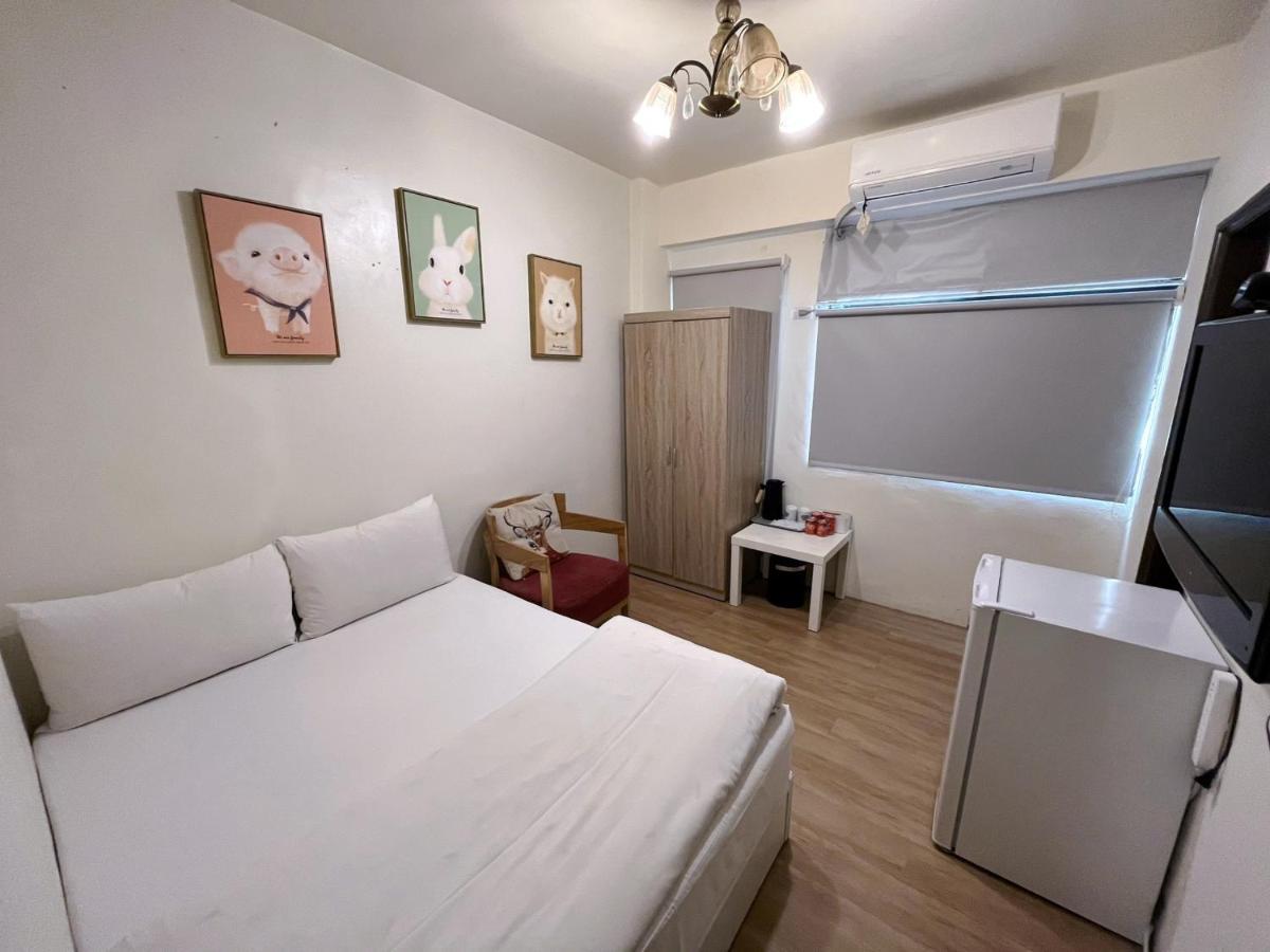 Ferienwohnung Fengchia Fun House Taichung Exterior foto