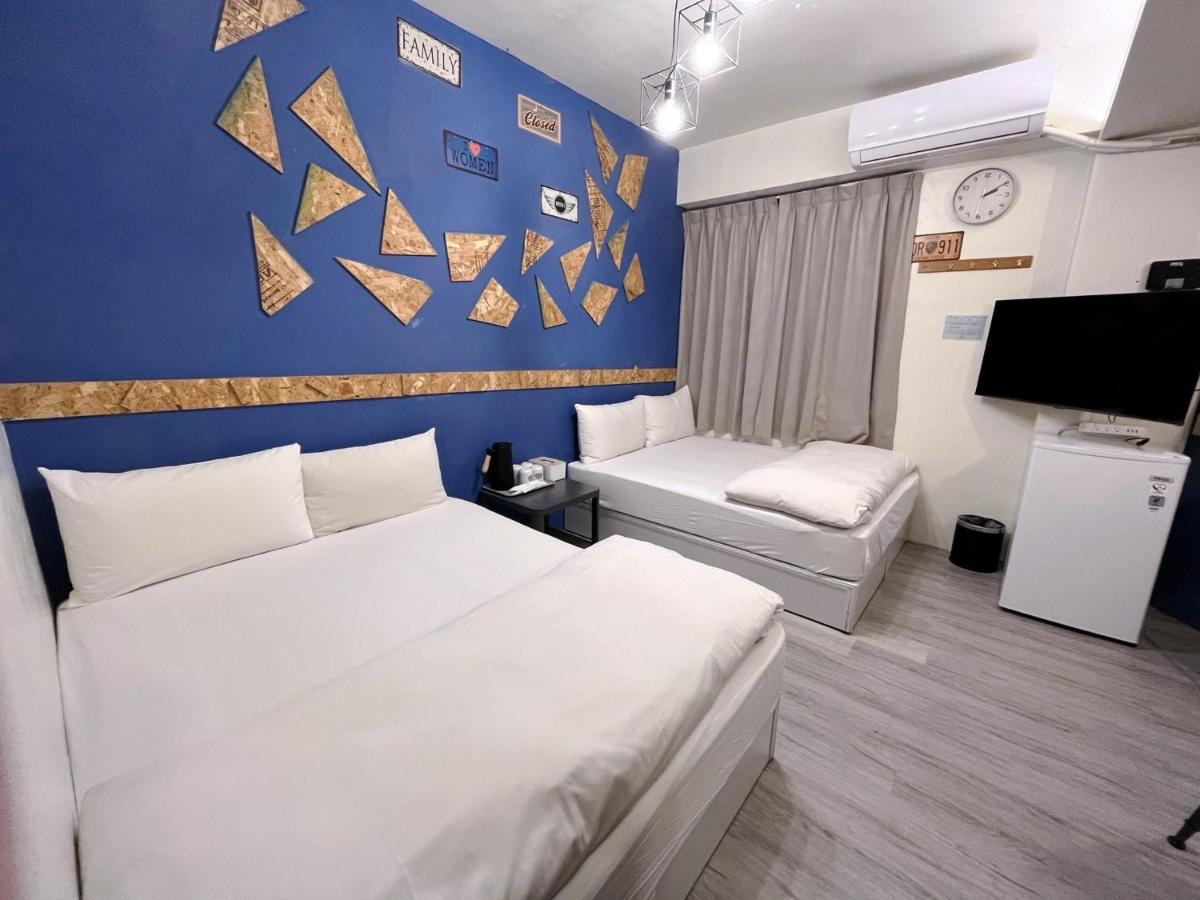 Ferienwohnung Fengchia Fun House Taichung Exterior foto