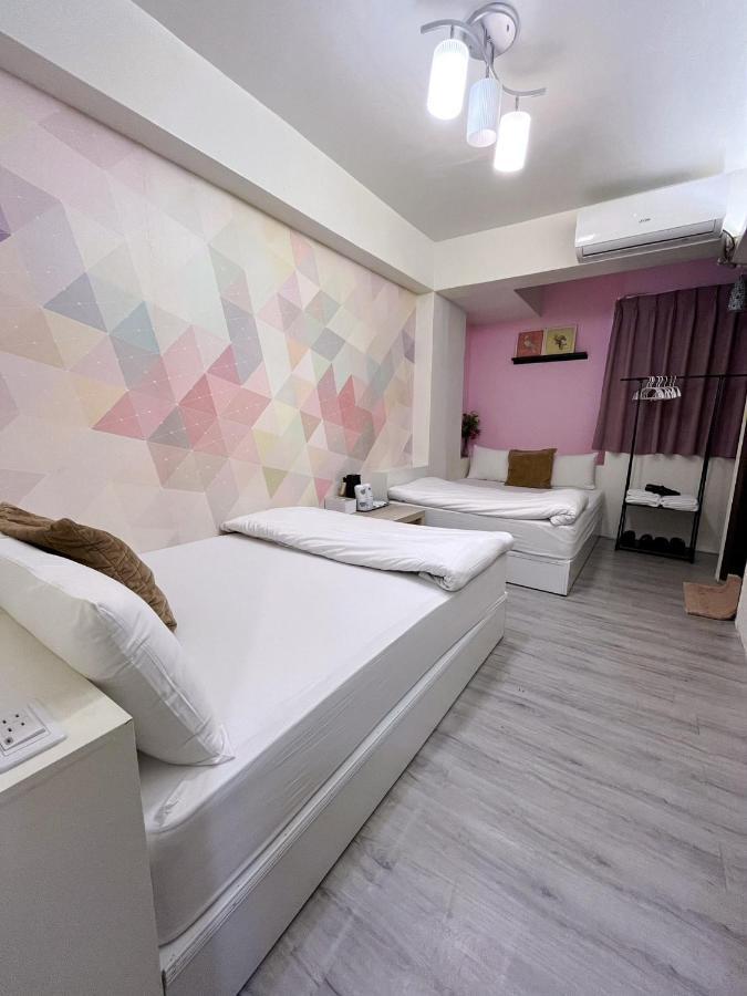 Ferienwohnung Fengchia Fun House Taichung Exterior foto